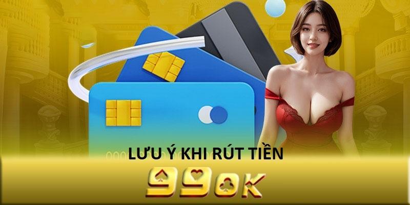 Chụp lại biên lai rút tiền để đối chiếu khi cần